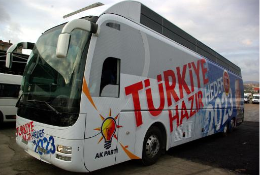 İşte Erdoğanın özel koltuklu otobüsü