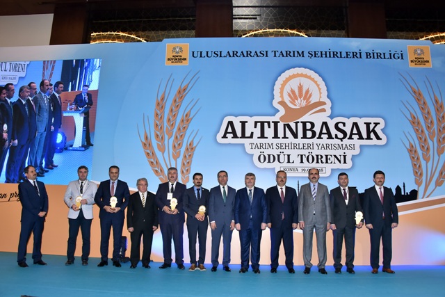 ‘altinbasak’ta-oduller-verildi--16.jpg