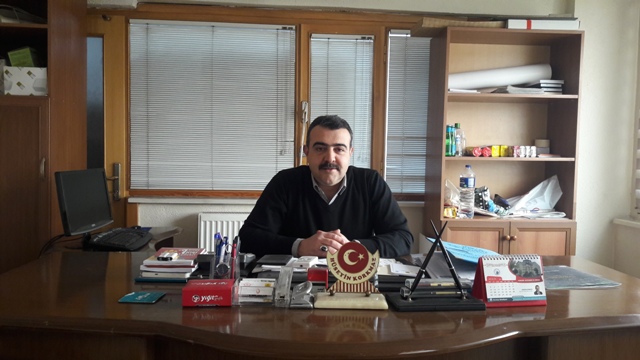 ‘liderimiz-ve-basbugumuzun-emrindeyiz’-(2).jpg