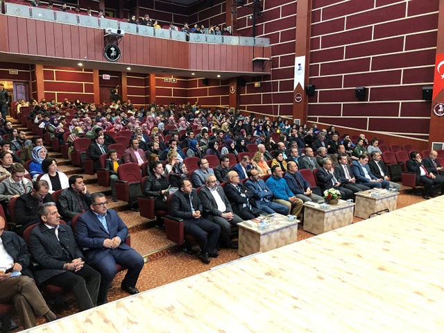 “28-subat’tan-15-temmuz’a-milli-irade”-konferansi-(6).jpg