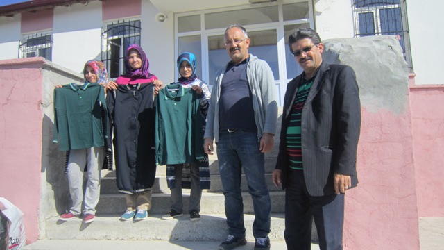 “akkise-yardimlasma-derneginden-yardimseverlikte-buyuk-hizmet”-(3).jpg