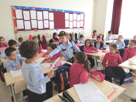 “bak-postaci-geliyor”-(2).jpg