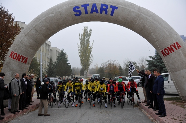 “i.-selcuklu-medeniyeti-bisiklet-yarismasi”--(8).jpg