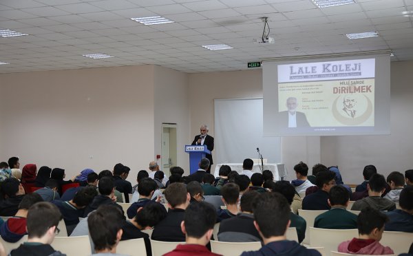“milli-sair”-lale-anadolu-lisesi’nde-(1).jpg