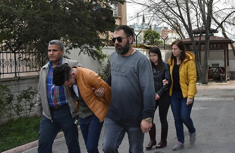 0x0-konyada-sevgilisinin-eski-erkek-arkadasini-instagramda-tuzak-kurup-bicakladi-1522660791313.jpg
