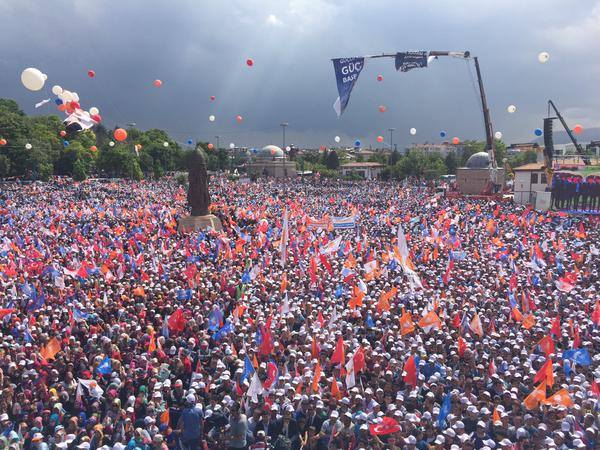 11416157_975804002441525_5097750960165922785_n.jpg 11416157_975804002441525_5097750960165922785_n.jpg