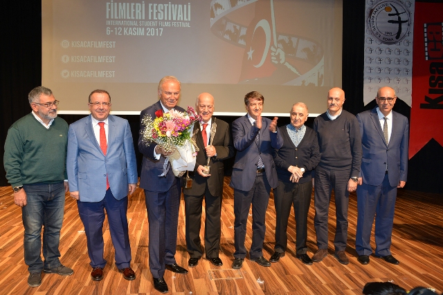17.-uluslararasi-“kisa-ca”-ogrenci-filmleri-festivali-basladi-(3).jpg