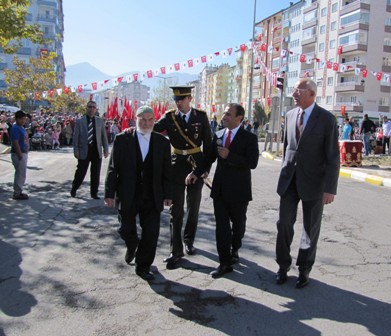 20131029aw000405_03.jpg 20131029aw000405_03.jpg