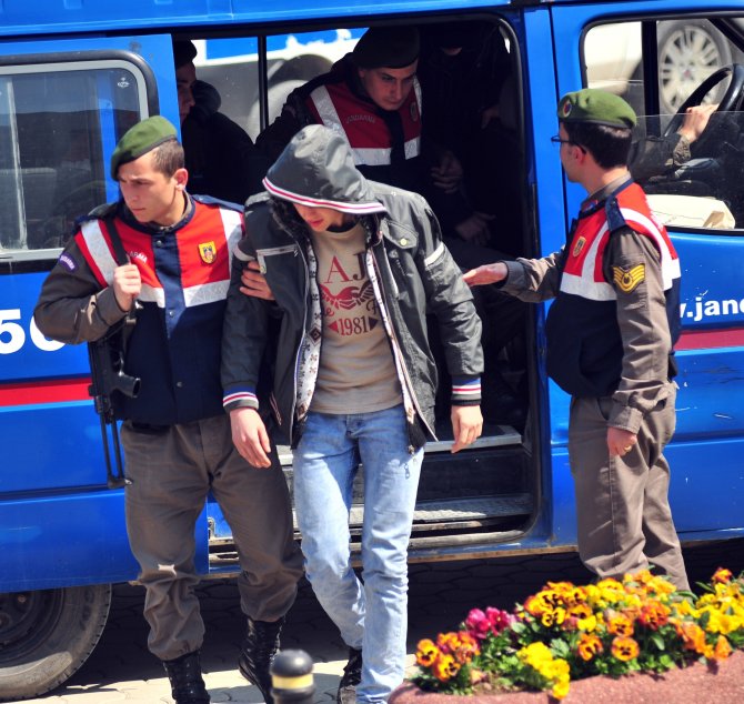 Asker Eğlencesindeki Kavga