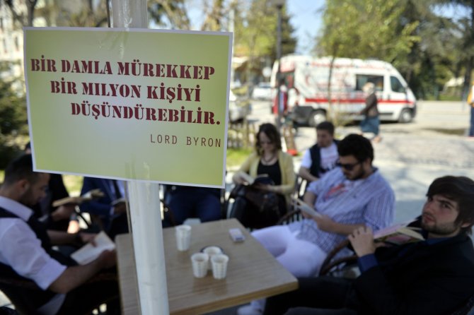 "Kitabını Al Gel" Projesi