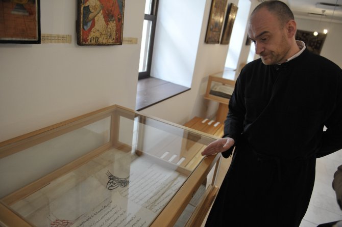 Saraybosna'daki Kilisede I. Mahmud'un Asırlık ''Alkol'' Fermanı