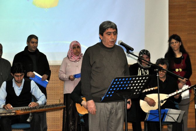 "Şizofren Korosu"ndan Konser