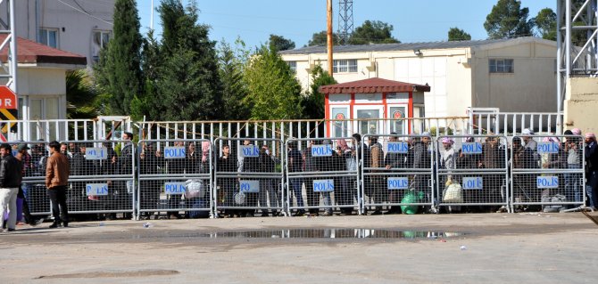 Türkiye'ye Sığınan Suriyeliler