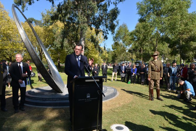 Melbourne'de Türkiye-avustralya Dostluk Anıtı Açıldı