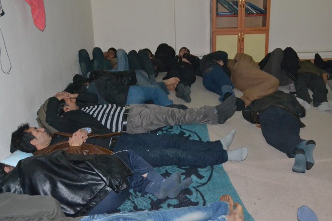 Yozgat'ta 32 Kaçak Yakalandı