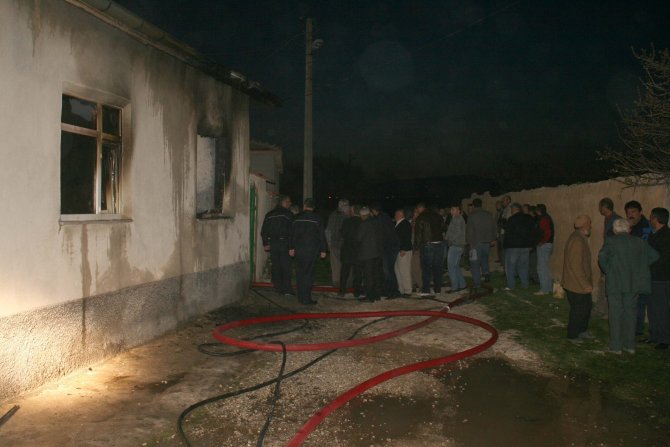 Engelli Genç Evlerinde Çıkan Yangında Öldü