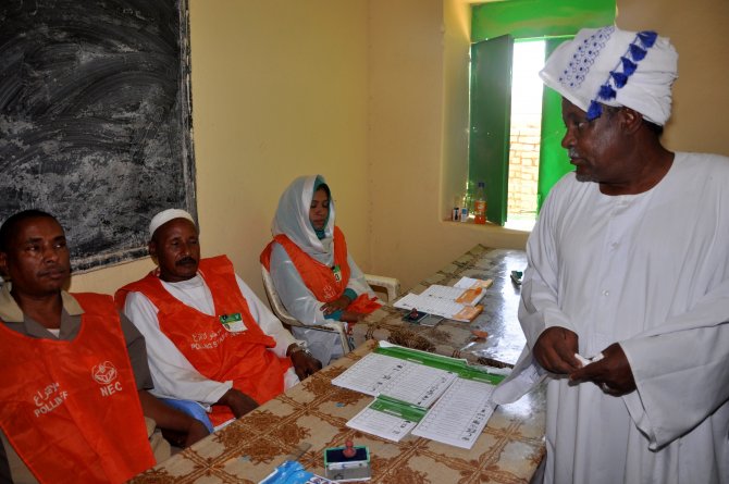 Sudan'da Seçimler