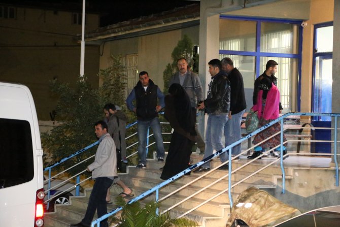 Suriye Sınırında Yakalanan İngiltere Uyruklu 9 Kişi