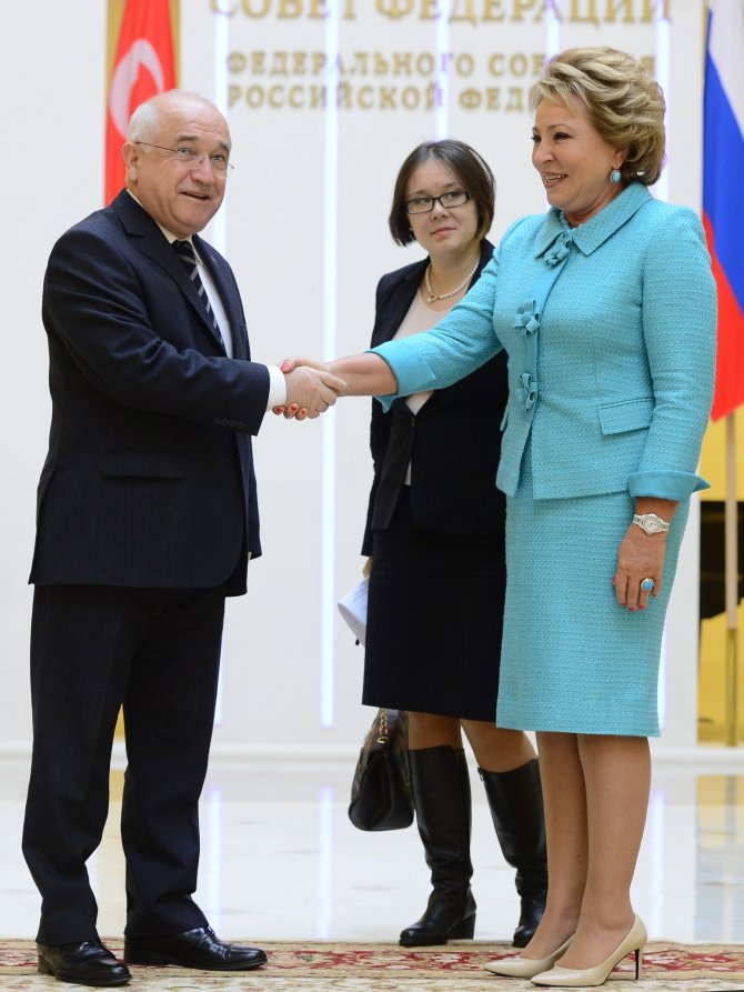 Tbmm Başkanı Çiçek Rusya'da