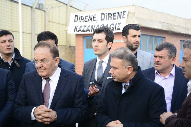 Ak Parti'li İyimaya'dan Eylemci İşçilere Destek