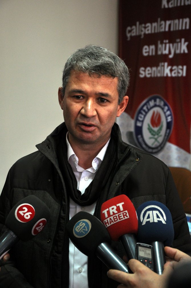 Eskişehir'de "Kütüphaneye Bir Kitap Da Sen Bağışla" Kampanyası