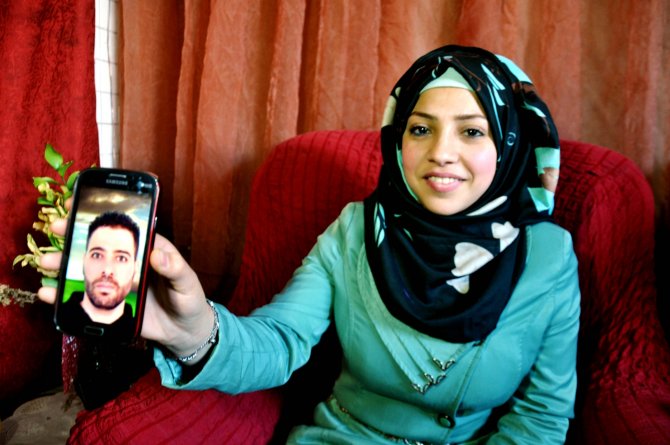 Gazze'de "Parmaklıklar Arkasında Nikah"