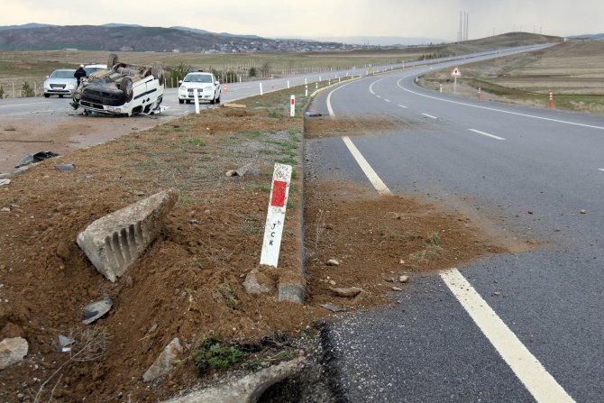 Hafik'te Trafik Kazası: 1 Yaralı