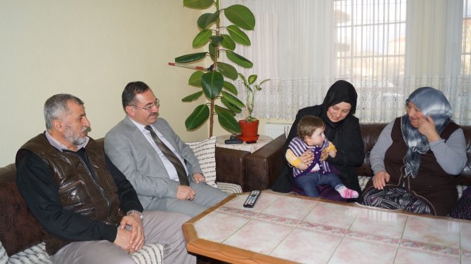 Başkan Acehan, Şehit Ailelerini Ziyaret Etti