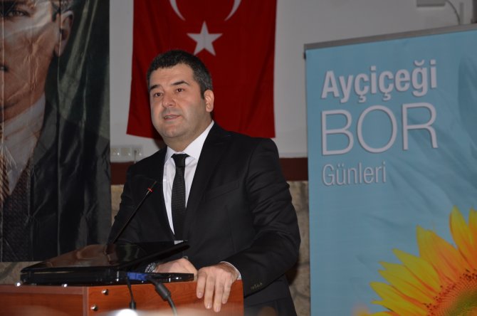 "Bor, Ayçiçeğinde Verimi Etkiliyor"