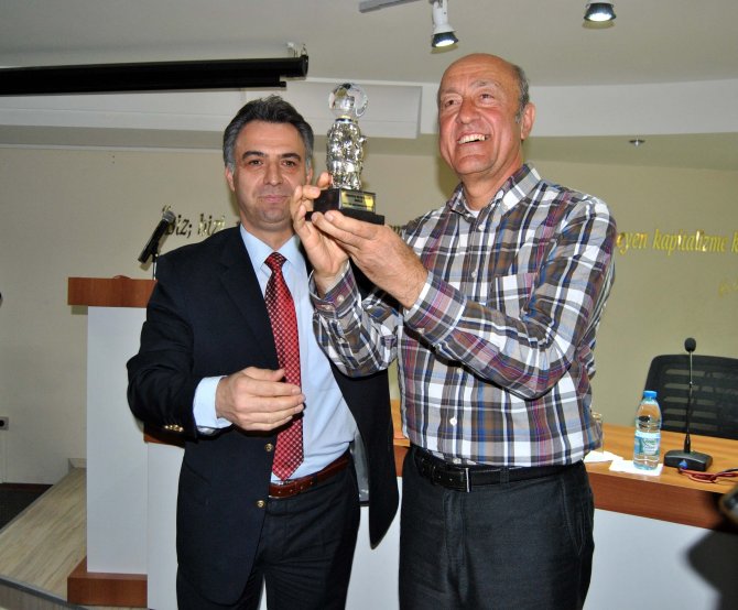 Prof. Dr. Pekünlü'nün Cezaevinden Tahliye Edilmesi