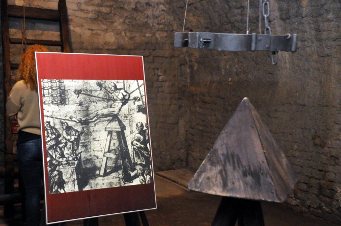 Sırbistan'da "Korkutucu Ama Zararsız" Sergi