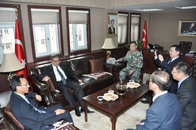 Çin'in Ankara Büyükelçisi Hongyang, Şırnak'ta