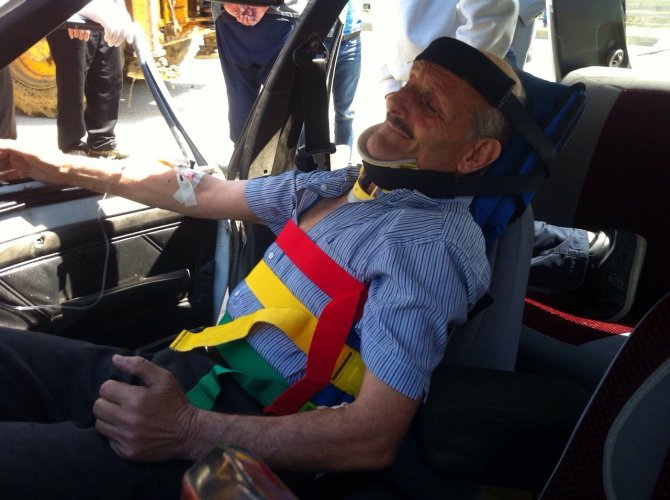 Düzce'de Trafik Kazası: 3 Yaralı