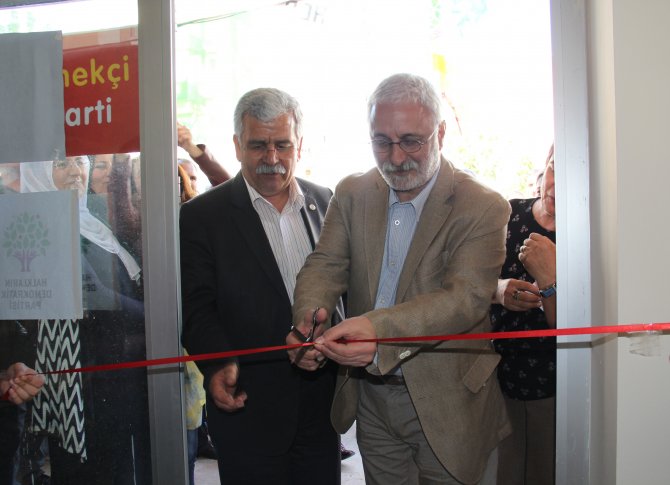 Hdp Antalya'da Seçim Bürosu Açtı