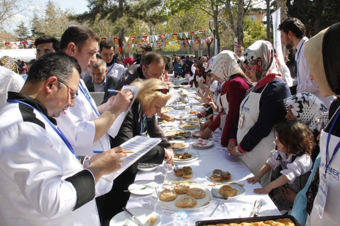 Konya'da Selçuklu Yemekleri Yarıştı