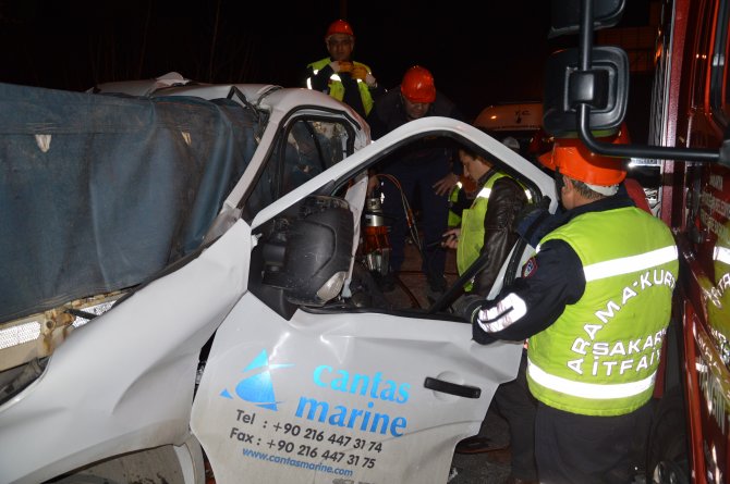 Sakarya'da Trafik Kazası: 2 Ölü