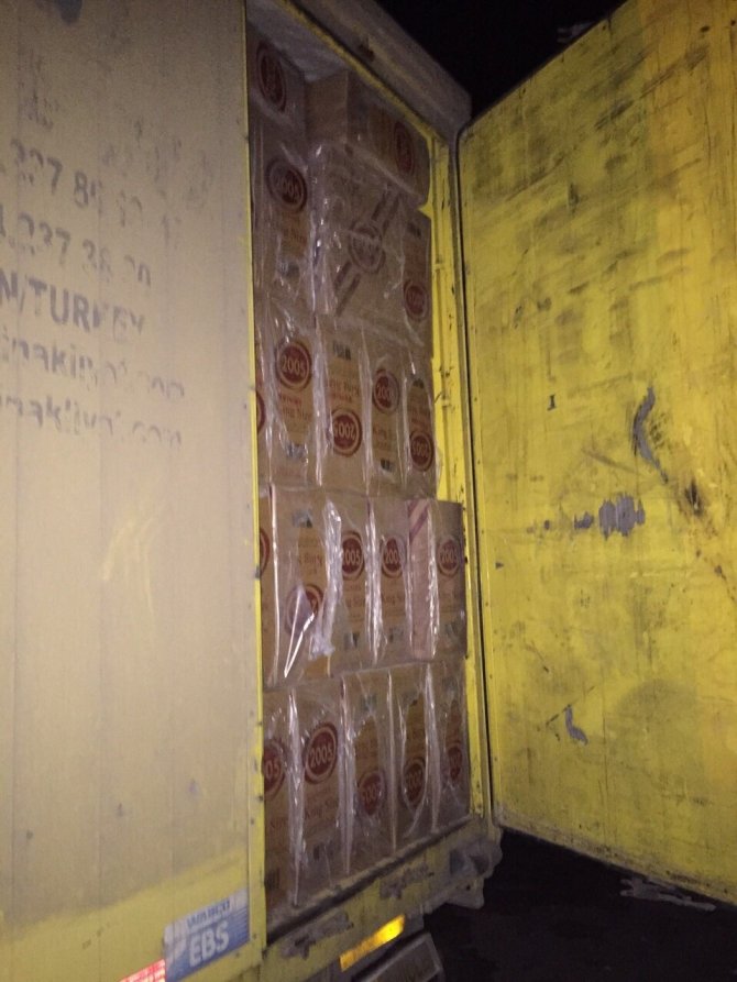 Şırnak'ta İki Milyon Paket Gümrük Kaçağı Sigara Ele Geçirildi