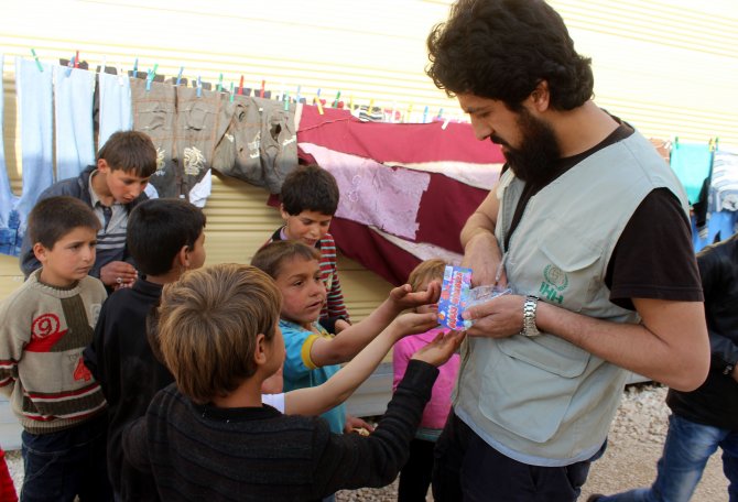 Suriyeli Çocuklar İçin Binlerce Bilye Topladılar