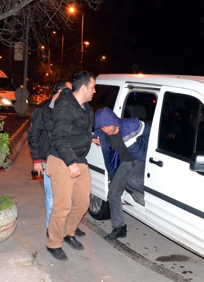 Zonguldak'ta Trafik Kazası: 2 Yaralı