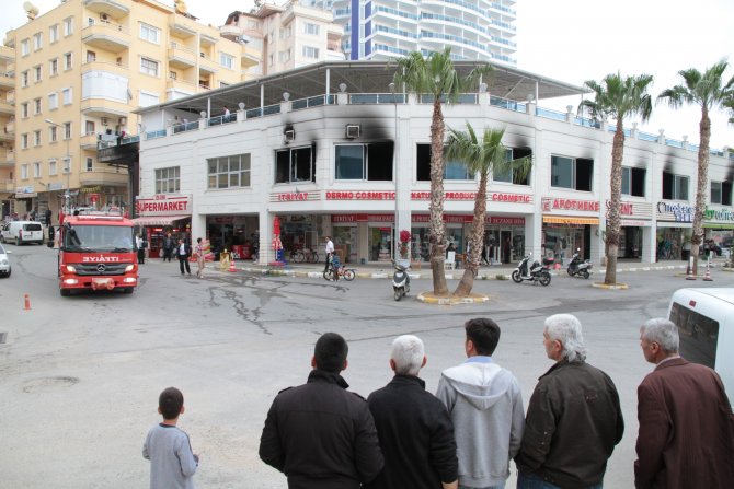 Alanya'da 5 Yıldızlı Otelde Yangın