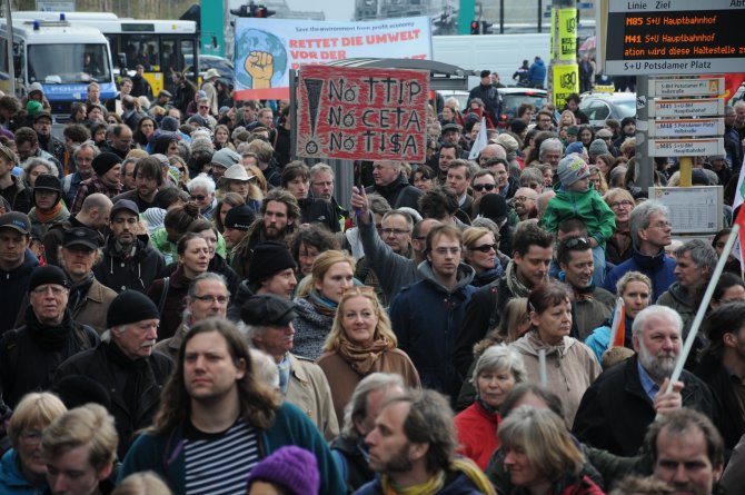 Almanya’da Ttıp Protestosu