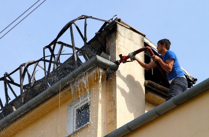 Muğla'da Ev Yangını
