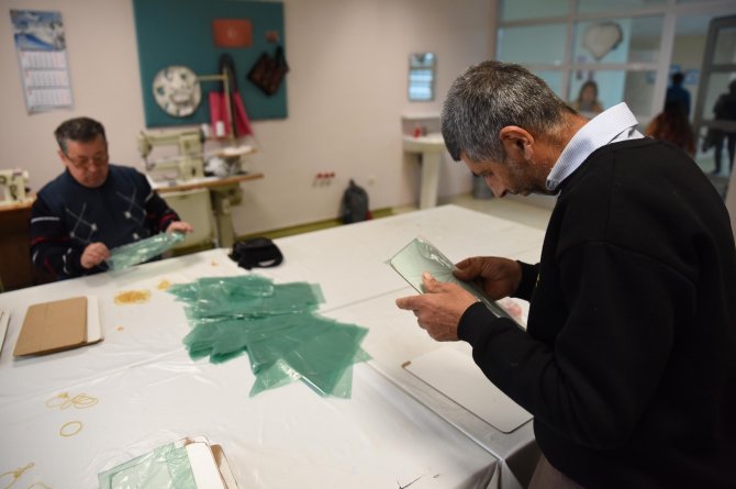 "Özel Öğrenci"ler 5 Yıldızlı Oteller İçin Üretiyor