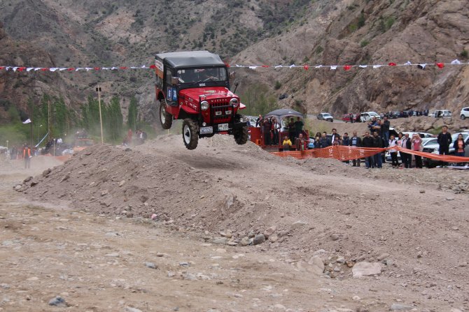 Derekapı Boğa Güreşleri Şenlikleri, Off-road Yarışlarıyla Başladı