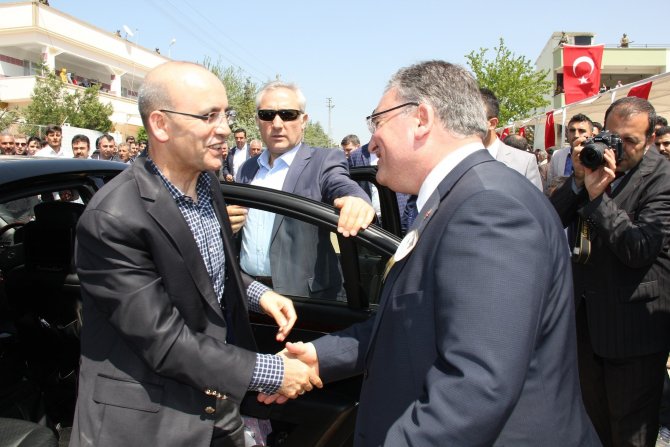 Maliye Bakanı Şimşek Kilis'te
