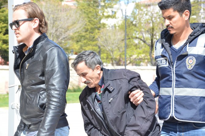 Salça Bidonlarıyla Uyuşturucu Sevkiyatı