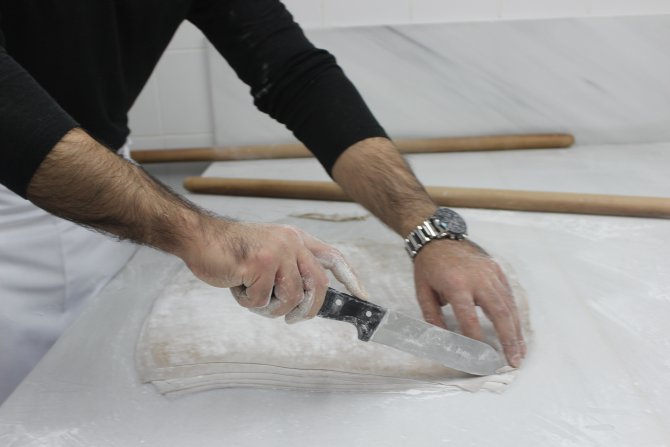 Saray Mutfağının "Kahveli Baklava"sı Yeniden Üretildi