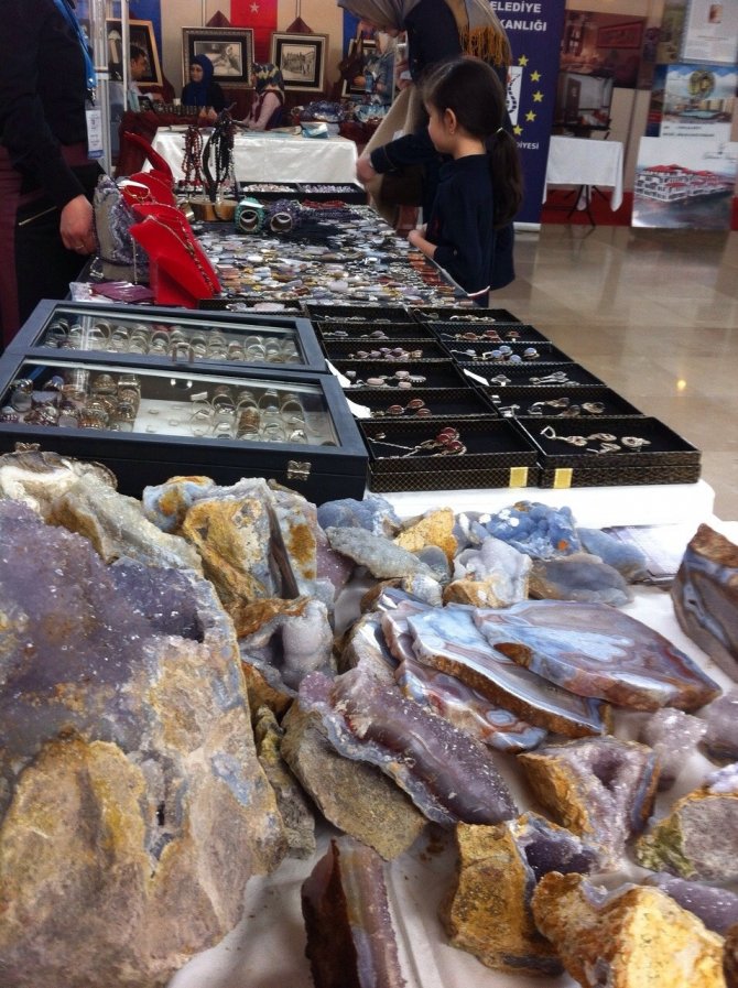 Ametist Taşı Bursa'da Tanıtıldı