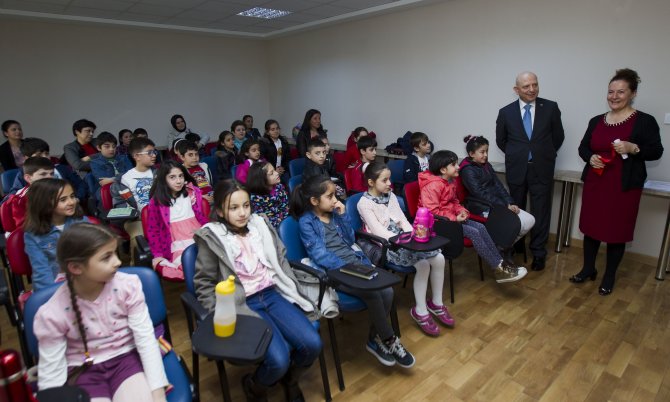"Çocuk Üniversitesi" Yenilenerek Hizmete Açıldı