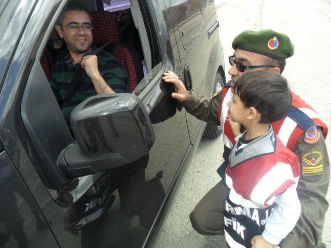 Jandarmadan Trafik Eğitimi